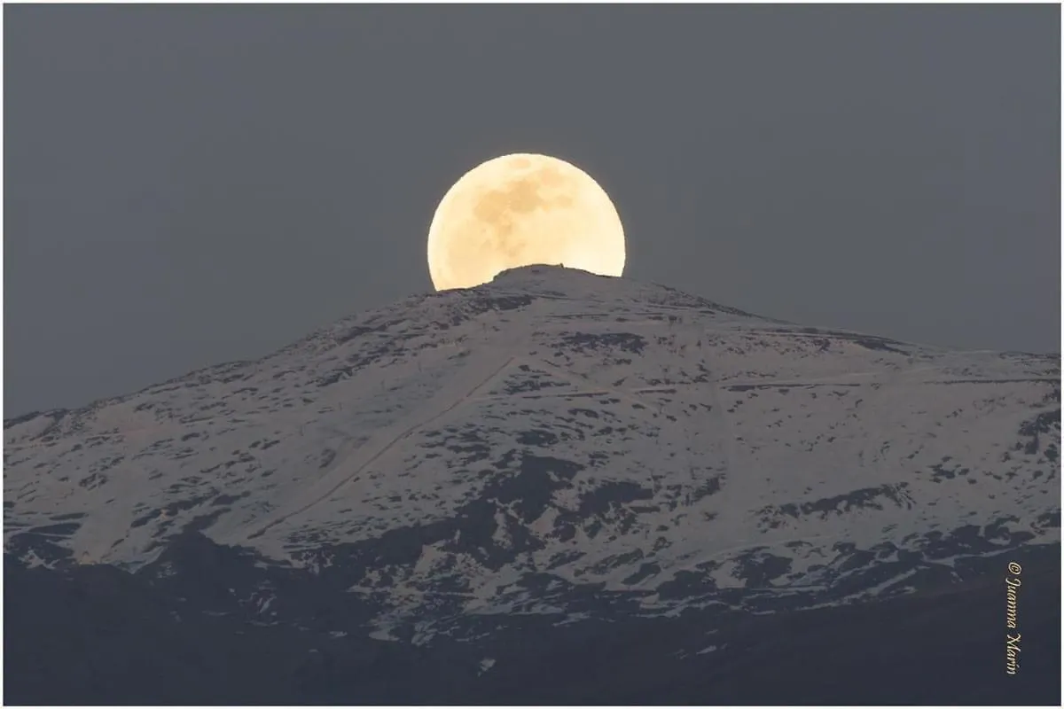 House Moon Sierra Nevada Estudio Con Wifi Apartamento